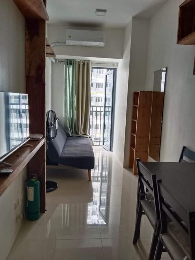 One Bedroom Condo Unit Fame Residences Manila Kültér fotó