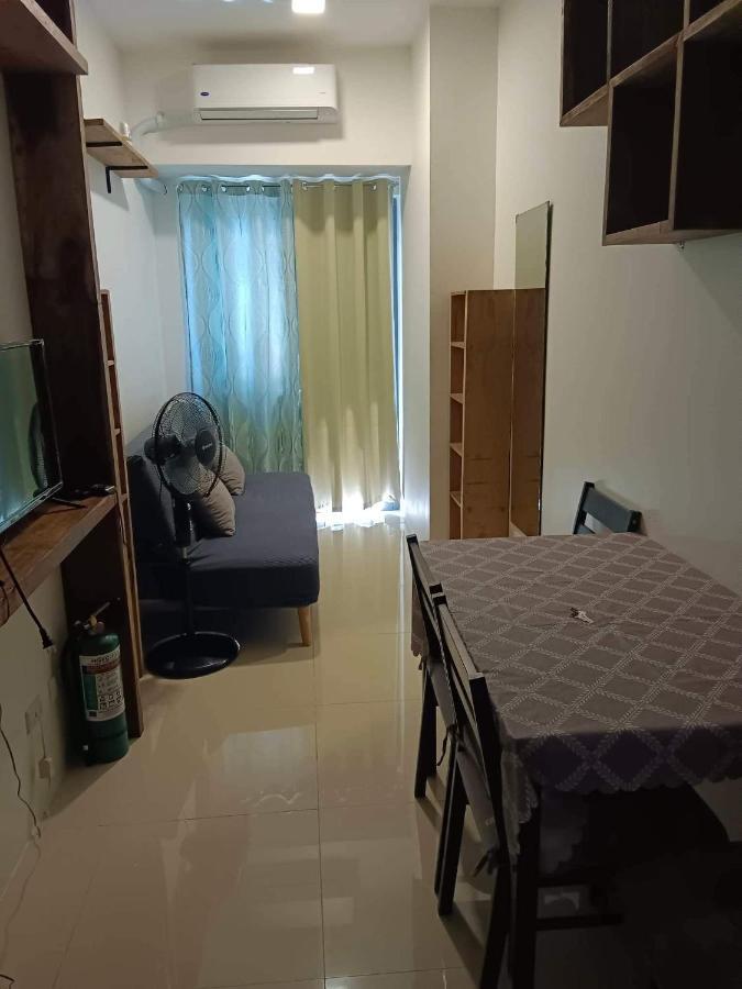 One Bedroom Condo Unit Fame Residences Manila Kültér fotó
